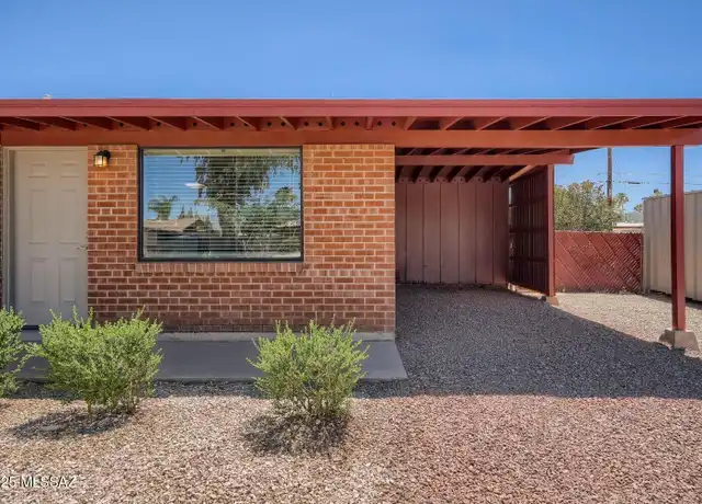Property at 6656 E Calle Cappela, Tucson, AZ, 85710, 3 beds, 2 baths, [object Object]