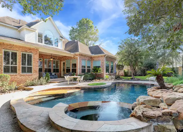 Property at 127 E Bracebridge Cir, Spring, TX, 77382, 5 beds, 4.5 baths, [object Object]