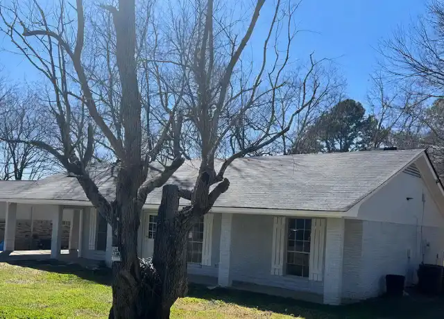 Property at 2479 Twisted Oak Dr, Jackson, MS, 39212, 3 beds, 2 baths, [object Object]
