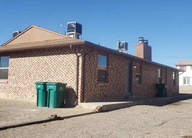 Property at 2802 La Habra St Unit 4, Farmington, NM, 87401, 2 beds, 1 bath, [object Object]
