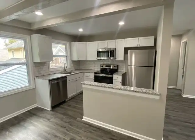 Property at 1101 S Main St Unit D, Independence, MO, 64050, 2 beds, 1 bath, [object Object]