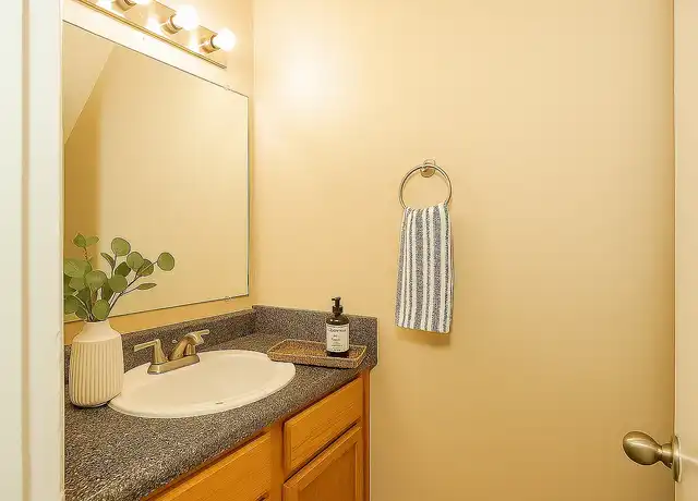 Property at Vines at Cedar Creek Townhomes - 457 Flint Hill Rd, Bessemer, AL, 35022, 2 beds, 1.5 baths, [object Object]