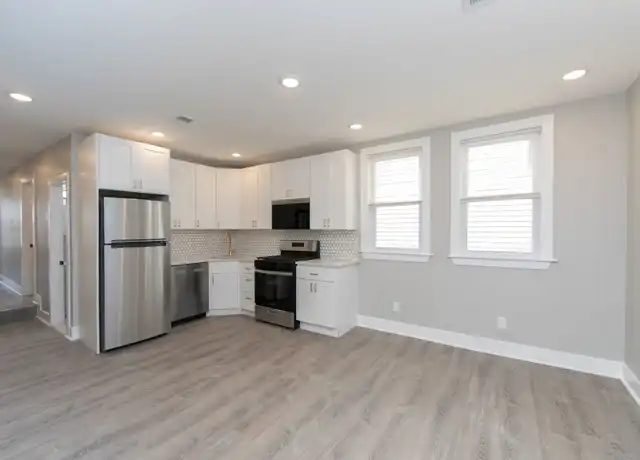 Property at 438 Broadway Unit 5, Camden, NJ, 08093, 2 beds, 1 bath, [object Object]