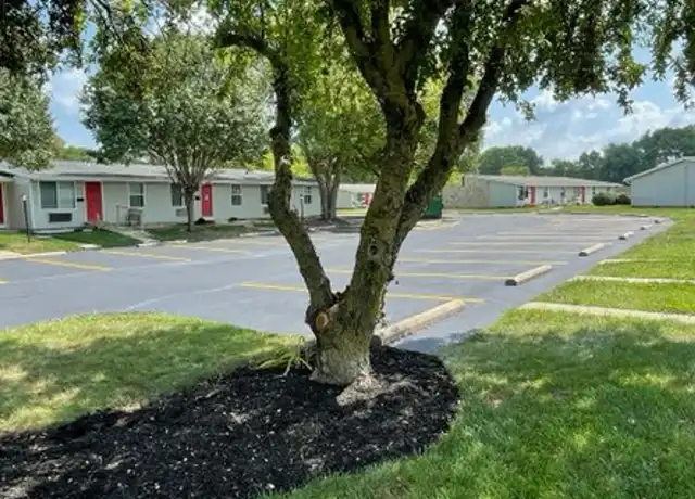 Property at The Flats of Troy LLC - 455 Stonyridge Ave, Troy, OH, 45373, 1 bed, 1 bath, [object Object]