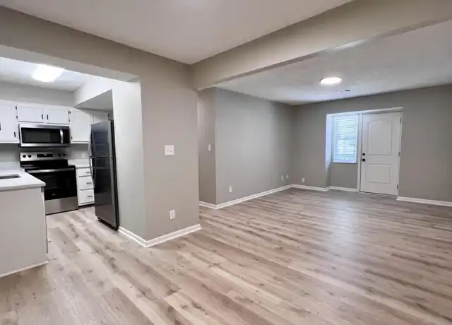 Property at 201 N Clark St Unit 11, Kearney, MO, 64060, 2 beds, 1 bath, [object Object]