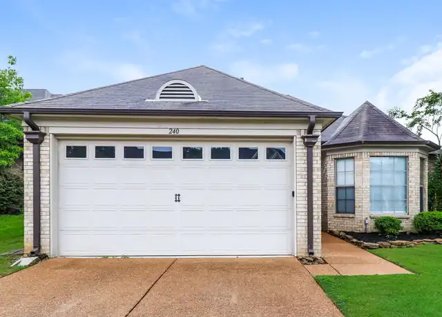 Property at 240 Birch Springs Cv, Oakland, TN, 38060, 3 beds, 2 baths, [object Object]