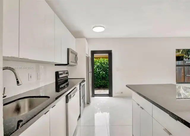Property at 5731 NE 18th Ave #1, Fort Lauderdale, FL, 33334, 1 bed, 1 bath, [object Object]