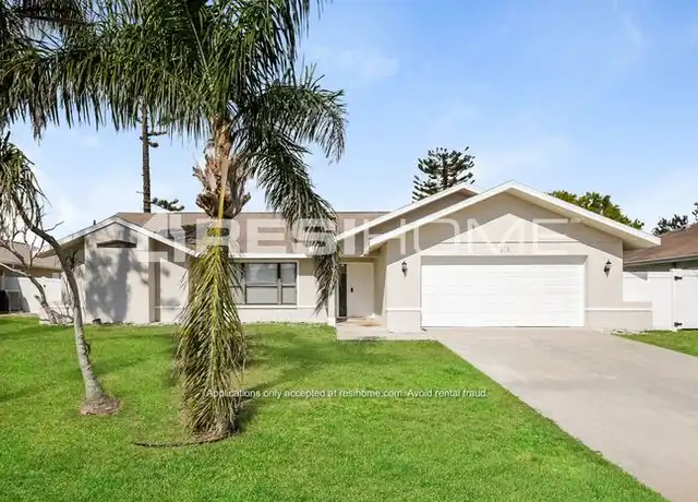 Property at 1315 SE 20th St, Cape Coral, FL, 33990, 4 beds, 2 baths, [object Object]
