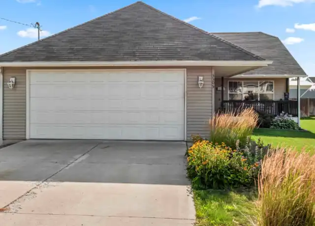 Property at 3305 N Fowler Rd, Spokane, WA, 99206, 5 beds, 3 baths, [object Object]