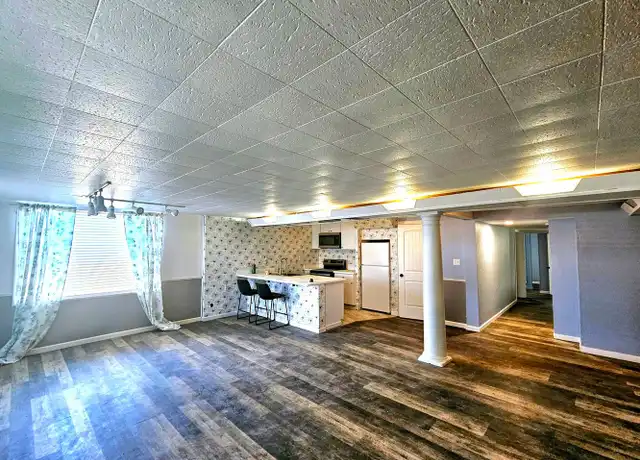 Property at 1764 N James St Unit B, Tacoma, WA, 98406, 3 beds, 1 bath, [object Object]