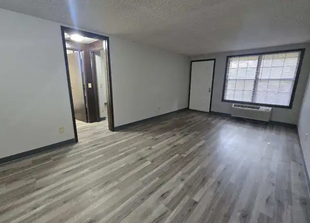 Property at 403 Rockdale Ave Unit 13, Boardman, OH, 44512, 1 bed, 1 bath, [object Object]