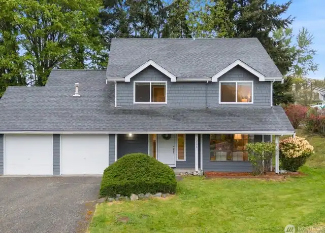 Property at 10220 SE 228th St, Kent, WA, 98031, 3 beds, 2.5 baths, [object Object]