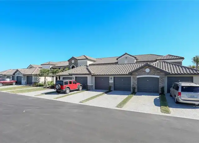 Property at 5558 Palmer Cir #106, Bradenton, FL, 34211, 2 beds, 2 baths, [object Object]