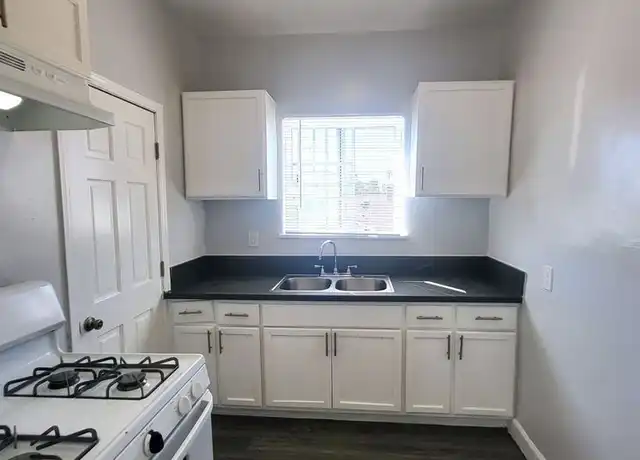 Property at 1882 Lime Ave Unit 1886, Long Beach, CA, 90806, 2 beds, 1 bath, [object Object]