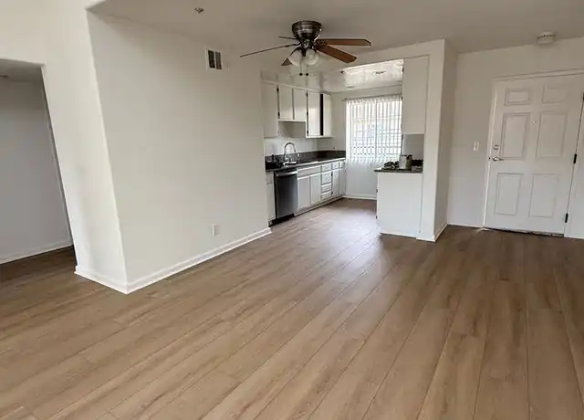 Property at 715 S Oxford Ave Unit 302, Los Angeles, CA, 90005, 2 beds, 2 baths, [object Object]