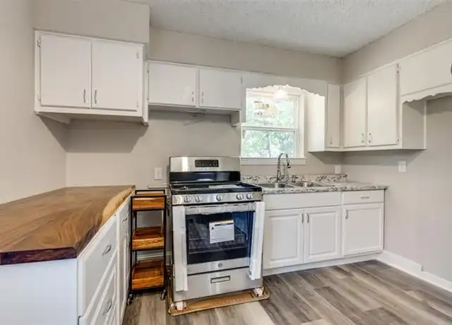 Property at 1541 Cloverdale Dr, Fort Worth, TX, 76134, 3 beds, 1.5 baths, [object Object]