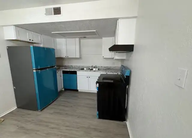 Property at 1050 Meadowlark Ct SE Apt 2, Rio Rancho, NM, 87124, 2 beds, 1 bath, [object Object]