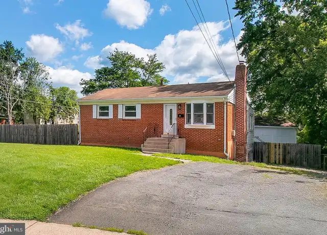 Property at 9802 Lomond Dr, Manassas, VA, 20109, 4 beds, 2 baths, [object Object]