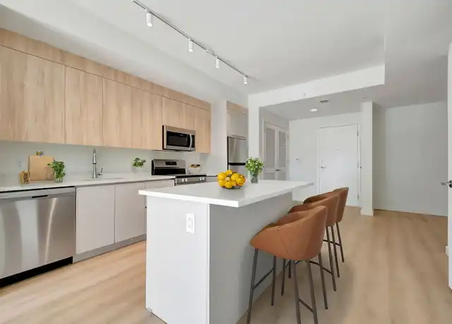 Property at 2401 N Dixie Hwy Unit 2401, Lake Worth Beach, FL, 33460, 1 bed, 1 bath, [object Object]