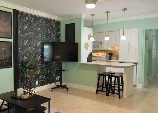 Property at 235 Seaview Ct Unit D8, Marco Island, FL, 34145, 0 beds, 1 bath, [object Object]