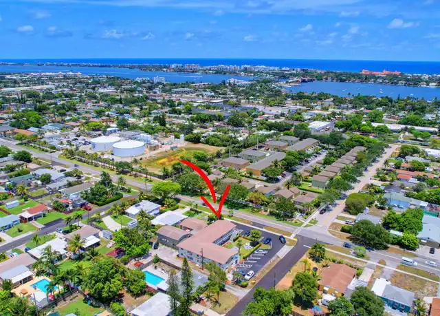 Property at 525 S Broadway Unit C, Lantana, FL, 33462, 1 bed, 1 bath, [object Object]