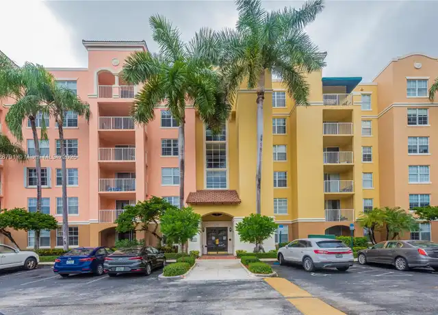 Property at 19601 E Country Club Dr #7104, Miami, FL, 33180, 1 bed, 1 bath, [object Object]