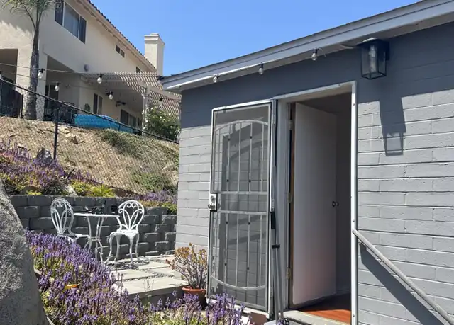 Property at 1400 S Orange Ave, El Cajon, CA, 92020, 1 bed, 1 bath, [object Object]