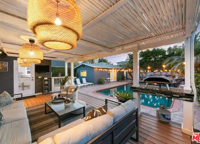 Property at 7401 El Manor Ave, Los Angeles, CA, 90045, 4 beds, 3 baths, [object Object]