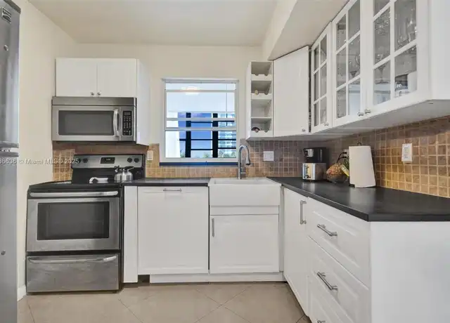 Property at 2017 S Ocean Dr #305, Hallandale Beach, FL, 33009, 2 beds, 2 baths, [object Object]