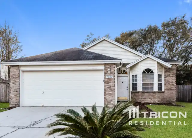Property at 12758 Guernsey St, Jacksonville, FL, 32226, 4 beds, 2 baths, [object Object]