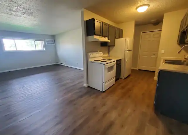Property at 3021 S 17th St Unit 104, Grand Forks, ND, 58201, 1 bed, 1 bath, [object Object]