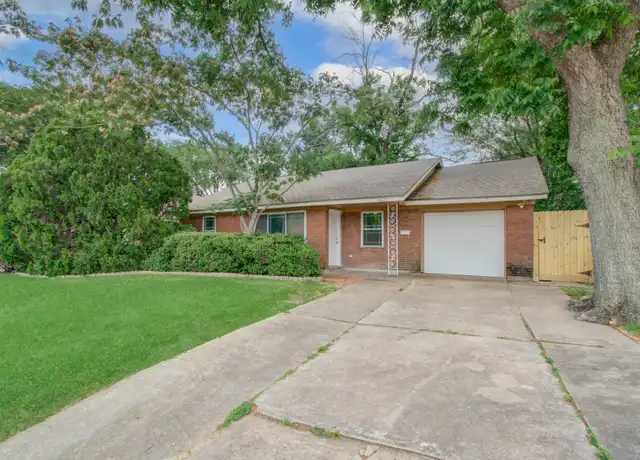 Property at 4621 W 43rd St, Houston, TX, 77092, 3 beds, 1 bath, [object Object]
