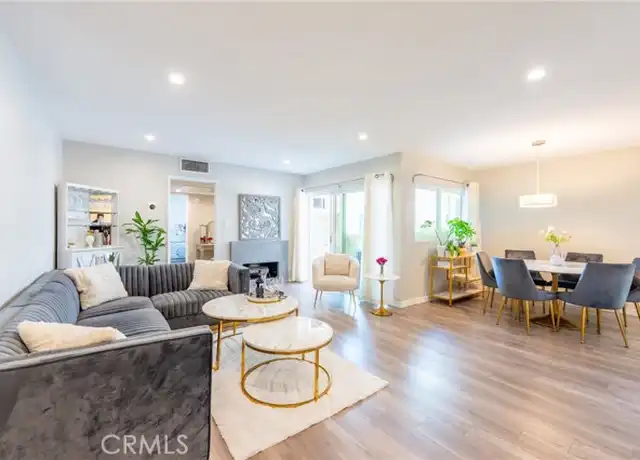 Property at 1339 N Columbus Ave #214, Glendale, CA, 91202, 1 bed, 1 bath, [object Object]
