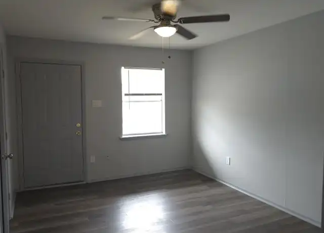 Property at 10209 Wiggins St Unit 8, Houston, TX, 77029, 1 bed, 1 bath, [object Object]