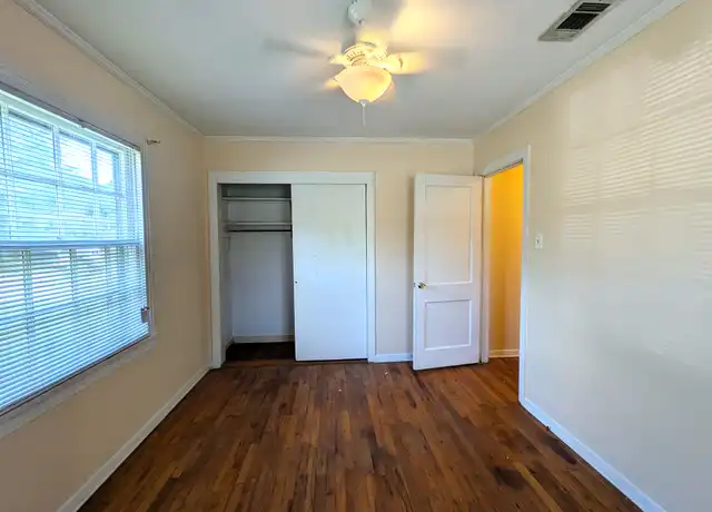 Property at 416 N 19th Ave, Hattiesburg, MS, 39401, 2 beds, 1 bath, [object Object]