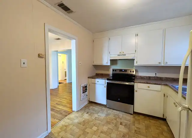 Property at 416 N 19th Ave, Hattiesburg, MS, 39401, 2 beds, 1 bath, [object Object]