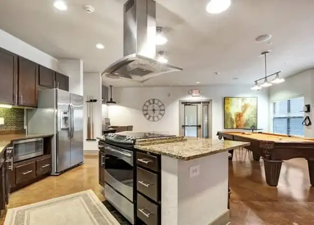 Property at 429 College Ave Unit 1015, Fort Worth, TX, 76104, 1 bed, 1 bath, [object Object]