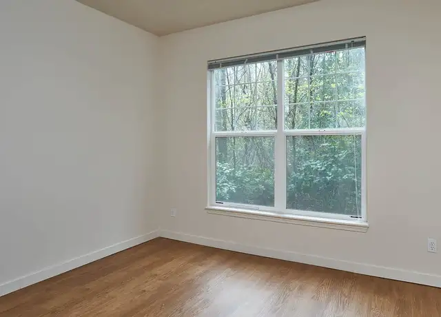 Photo of 14420 N Creek Dr, Mill Creek, WA 98012