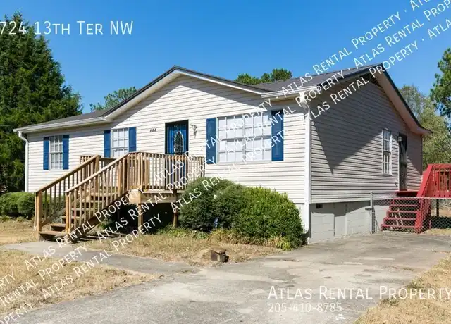 Property at 724 13th Ter NW, Center Point, AL, 35215, 3 beds, 2 baths, [object Object]