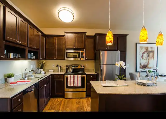 Property at Siena Apartment Homes - 6800 Cedar Lake Rd S, Minneapolis, MN, 55426, 1-3 bed, 1-2 bath, [object Object]