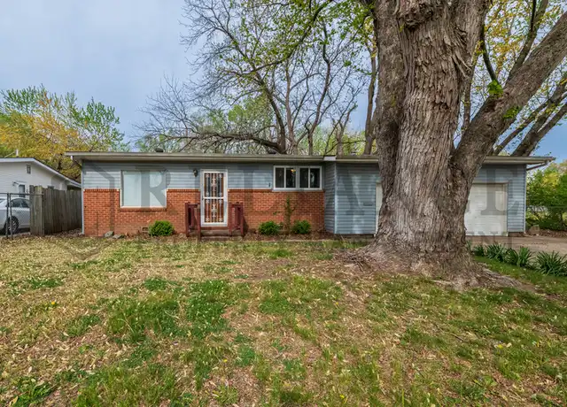 Property at 305 Stewart Ave, Haysville, KS, 67060, 2 beds, 1 bath, [object Object]