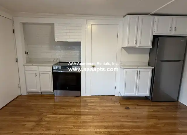 Property at 615 Broadway Unit 3, Everett, MA, 02149, 2 beds, 1 bath, [object Object]