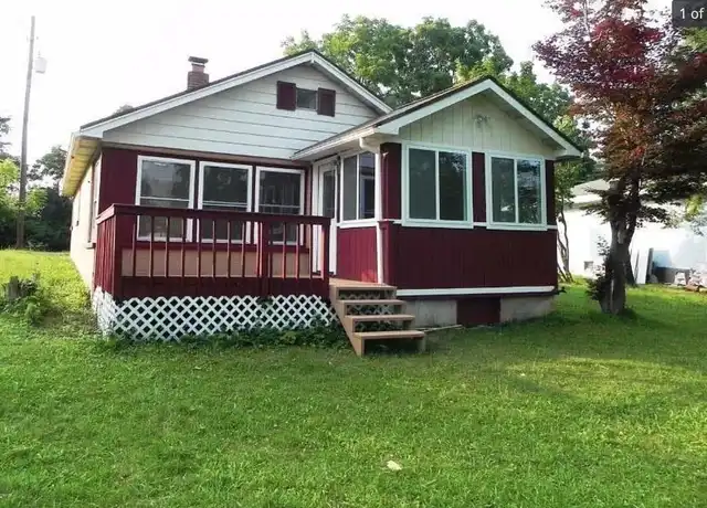 Property at 6208 Oak Ln, Kunkletown, PA, 18058, 3 beds, 1 bath, [object Object]