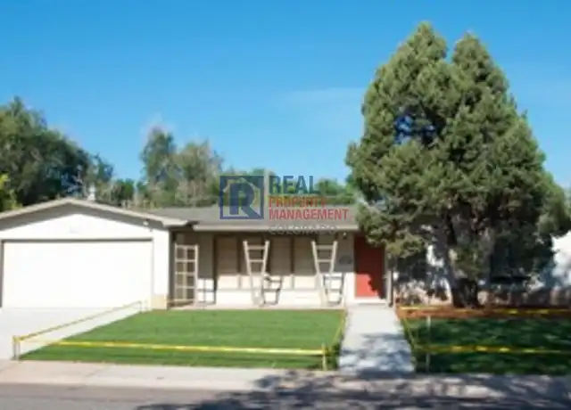 Property at 461 S Kearney St, Denver, CO, 80224, 3 beds, 2 baths, [object Object]