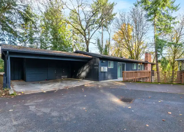 Property at 7020 SW Capitol Hill Rd Unit 7020, Portland, OR, 97219, 3 beds, 2 baths, [object Object]