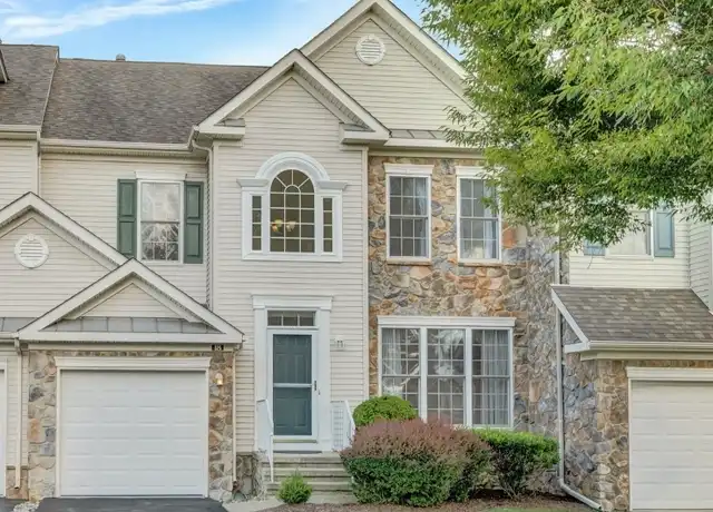 Property at 18 Mountain View Dr, Woodland Park, NJ, 07424, 3 beds, 2.5 baths, [object Object]