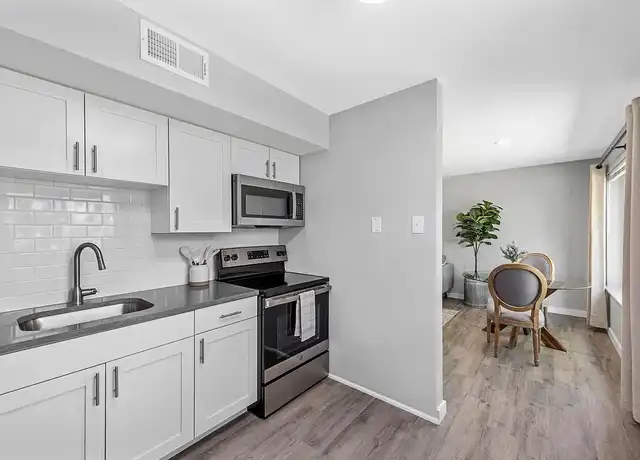 Property at 7201-05 Gravois Apartments - 7201-7205 Gravois Rd, Saint Louis, MO, 63116, 1 bed, 1 bath, [object Object]