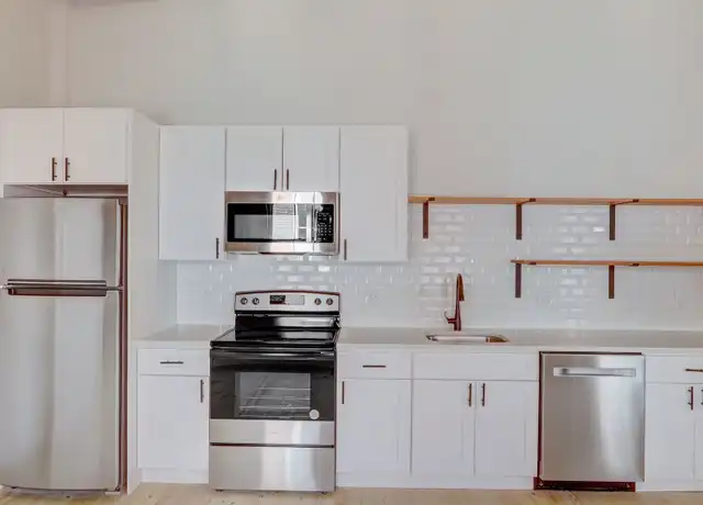 Property at 45 Wingate St Unit 404, Haverhill, MA, 01832, 0 beds, 1 bath, [object Object]