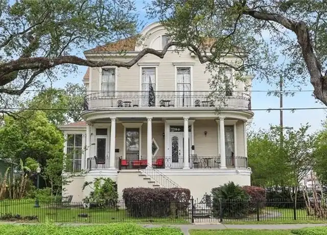 Property at 4400 Chestnut St, New Orleans, LA, 70115, 3 beds, 2 baths, [object Object]