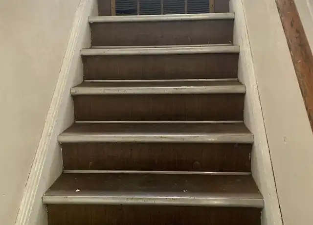 Property at 627 N Lincoln Ave Unit 627 1/2 N Lincoln, Salem, OH, 44460, 1 bed, 1 bath, [object Object]